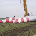 Click to increase the image size Turbine 3124